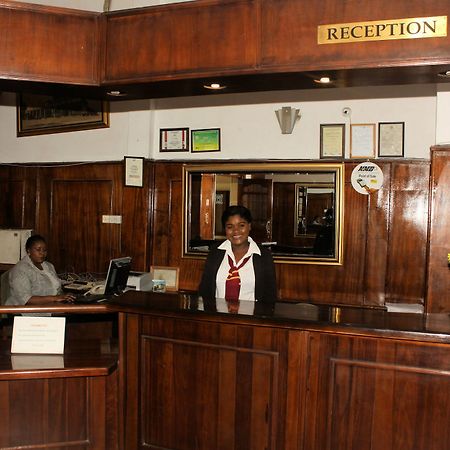 Selborne Hotel Bulawayo Exterior foto